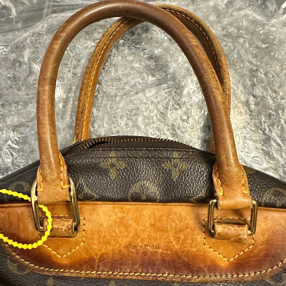 Louis Vuitton Monogram Duffel Bag in Brown and Tan - Picture 4 of 13